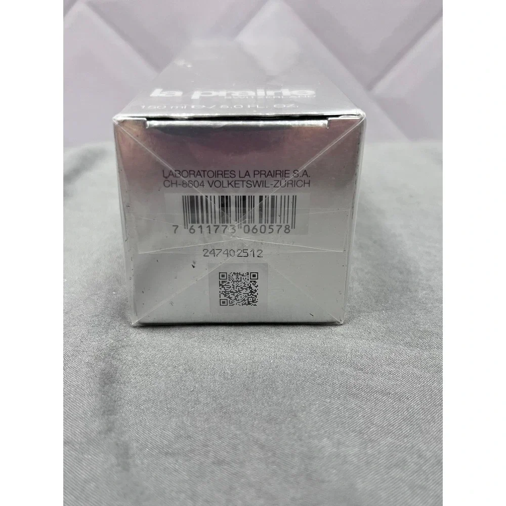 La Prairie Skin Caviar Essence-in-Lotion (5.1 oz. / 150 ml)